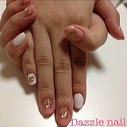 白とウォームピンク