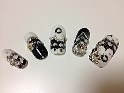 夏にぴったりな白のフットジェル