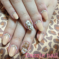 お友達の結婚式におよばれのネイル