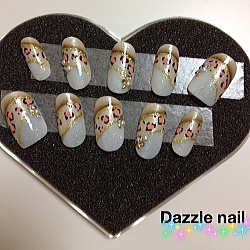 個性的なレオパードのブライダルチップ