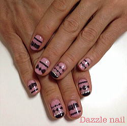 黒のレースをアート調