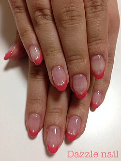 コーラルオレンジのフレンチジェルネイル