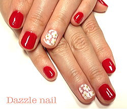 真っ赤とお花ネイル