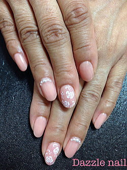 薔薇のジェルネイル