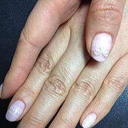 ベビーピンクネイル