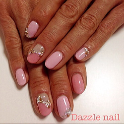 2カラーのピンクをつかった春いろネイル