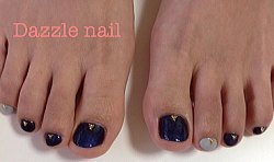 ネイビーとグレーのシンプルおしゃれフット